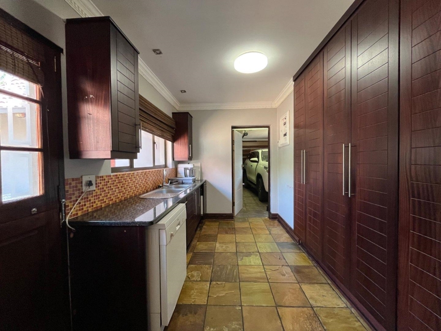 4 Bedroom Property for Sale in Woodland Hills Free State